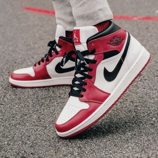 Kicksonfire Jordan 1 Mid Chicago 2020 White/Gym Red/Black 554724-173