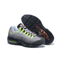 Kicksonfire Air Max 95 OG QS Blacksafety Orangevolt 810374-078 Sneaker